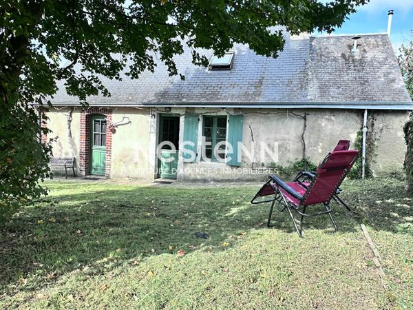 Charmante maison de campagne de 65.57 m² à vendre avec dépendance et beau terrain arboré à Flée (72500)