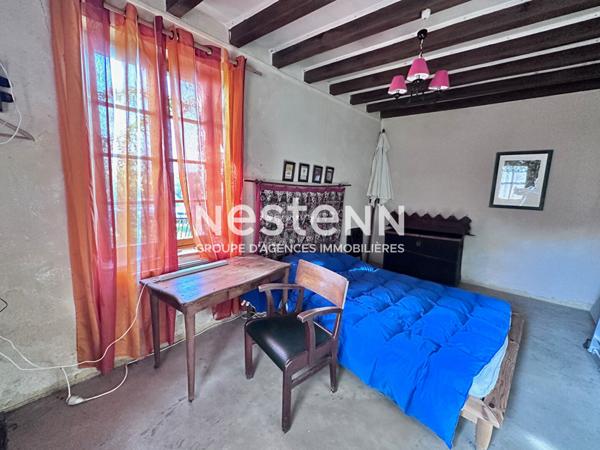 Charmante maison de campagne de 65.57 m² à vendre avec dépendance et beau terrain arboré à Flée (72500)