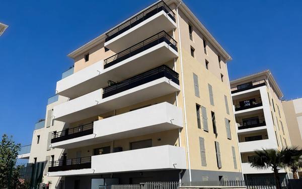 Appartement à vendre    3 pièces • 61,70 m2 Cannes