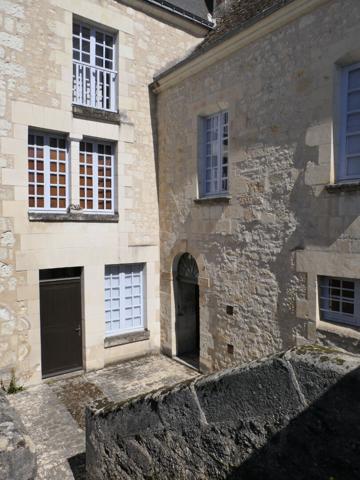Propriété rare, destinée aux amoureux de belles demeures et de lieux de vie hors du commun ! [REF. 6903]