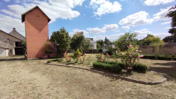 Propriété rare, destinée aux amoureux de belles demeures et de lieux de vie hors du commun ! [REF. 6903]