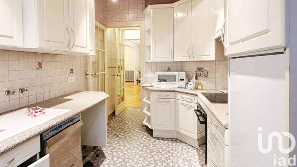 Location appartement 5 pièces 113 m² Paris 7