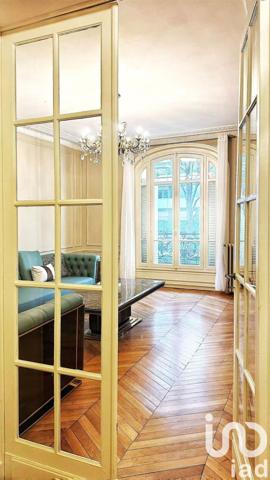 Location appartement 5 pièces 113 m² Paris 7