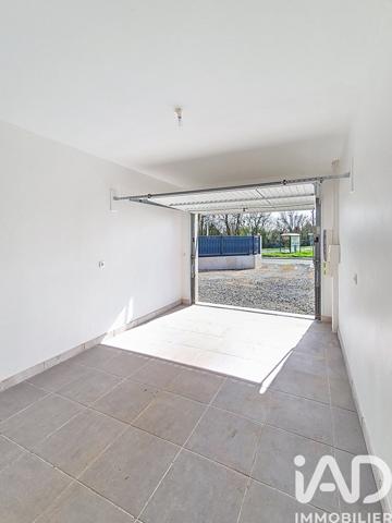 Maison à vendre 4 pièces 81 m² Angliers