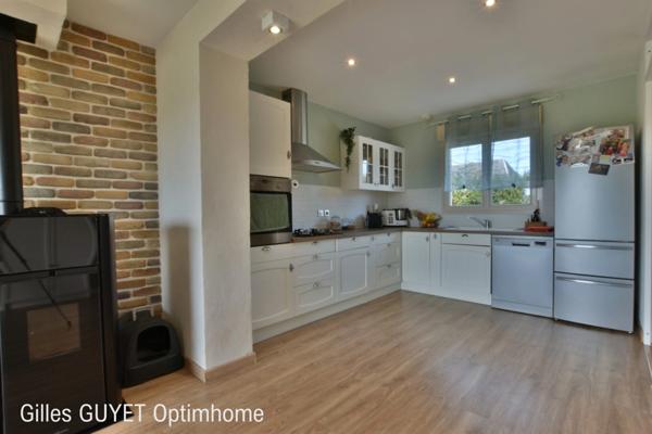 12MN de BERNAY, DPE C, T6 110M² 248000€ avec 2000M² de terrain clos (27)