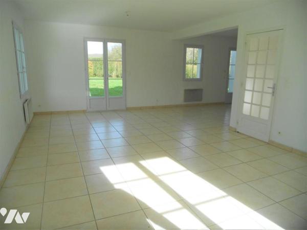 Maison familiale d'environ 96 m²