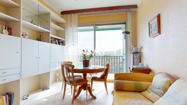 Appartement d’exception , Vue carte postale sur le Vieux-Port et Notre-Dame de la Garde