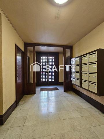 Appartement d’exception , Vue carte postale sur le Vieux-Port et Notre-Dame de la Garde