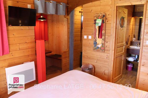 Propriété RARE et INSOLITE - Cantal (15) Vue exceptionnelle !!