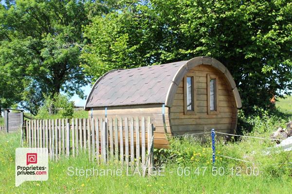 Propriété RARE et INSOLITE - Cantal (15) Vue exceptionnelle !!