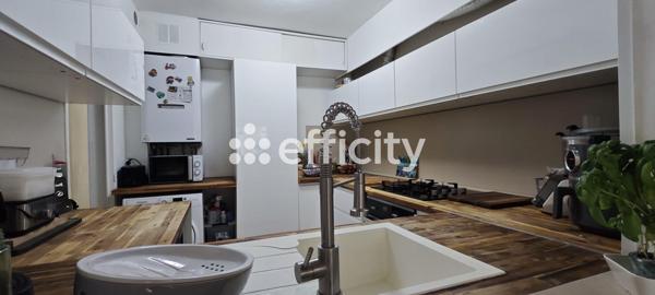 Maison
         6 pièces
        - 115 m² 279 000 € *