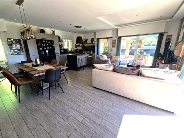 A vendre, Villa individuelle, 133 m², Piscine, La Roquette du Var, 06670, Alpes Maritimes