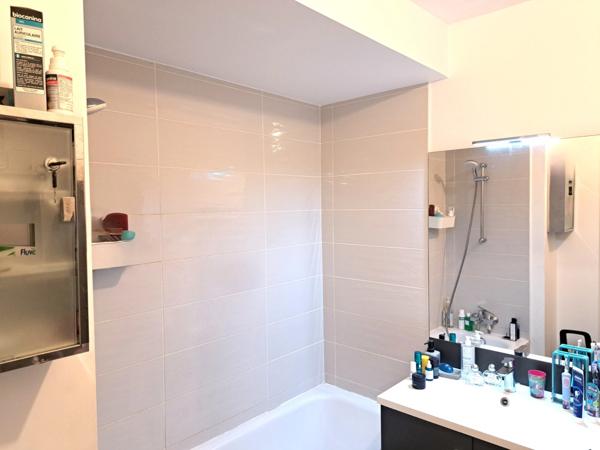 MARSEILLE Château Gombert ,Appartement (de 2021) T3 59m² + terrasse et parking en résidence sécurisée