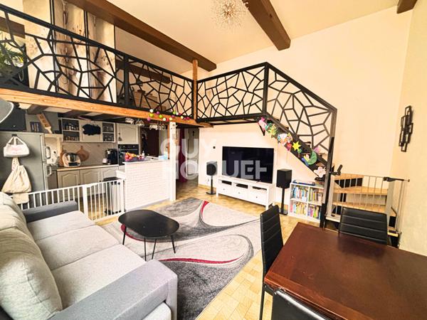 Canut T4bis 103m² dernier étage Coeur Croix rousse