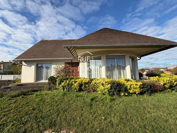 79400 SAINT MAIXENT L ECOLE Maison Saint Maixent L'école 155 m2