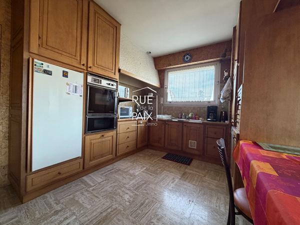 79400 SAINT MAIXENT L ECOLE Maison Saint Maixent L'école 155 m2