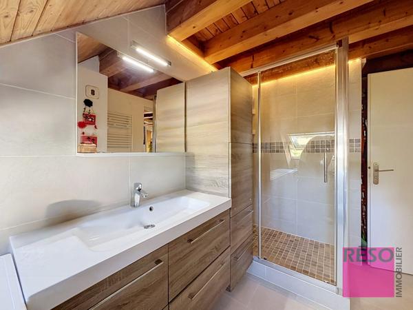 EXCLUSIVITÉ – T2/3 DERNIER ÉTAGE – COLLONGES-SOUS-SALÈVE