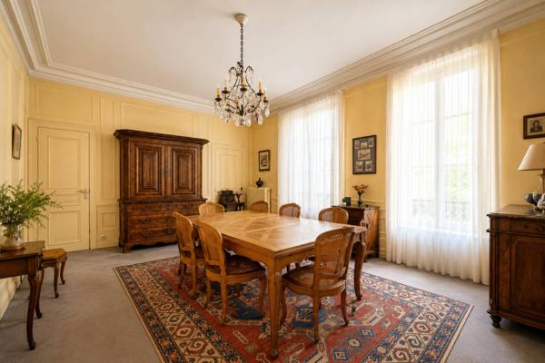 Maison à vendre 17 pièces de 534 m²