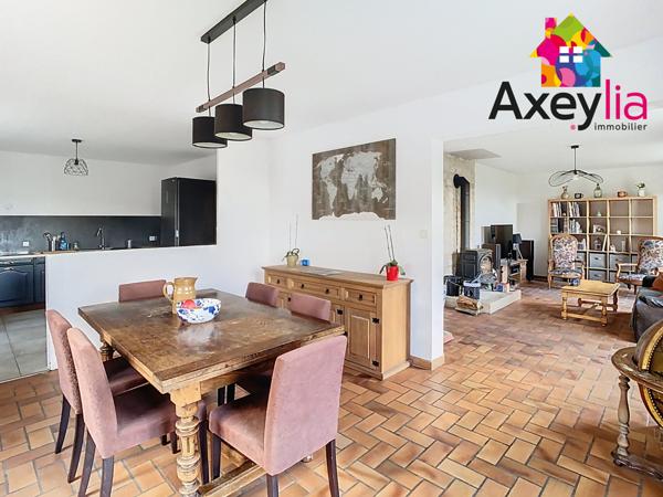 La Pacaudière (42310) A VENDRE- LA PACAUDIÈRE- MAISON ÉLEVÉE SUR SOUS-SOL SEMI ENTERRÉ