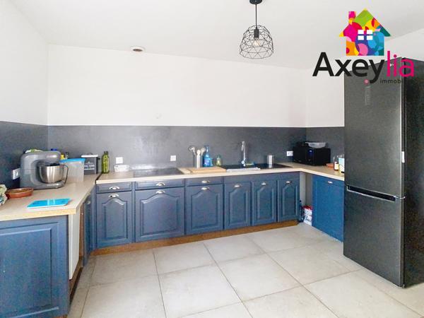 La Pacaudière (42310) A VENDRE- LA PACAUDIÈRE- MAISON ÉLEVÉE SUR SOUS-SOL SEMI ENTERRÉ