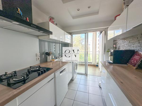 Cannes (06400) Résidence de standing - 3 pièces en étage élevé - quartier des Anglais