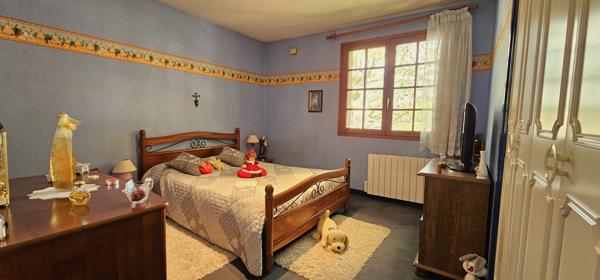 Chevilly-Larue (94550) Exclusivité à Chevilly-Larue : Maison Familiale de 6 Pièces avec Sous-Sol Complet – À seulement 5 km de Paris