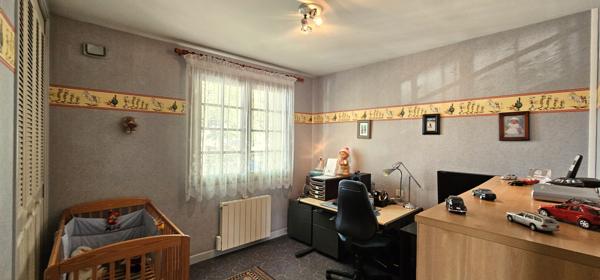 Chevilly-Larue (94550) Exclusivité à Chevilly-Larue : Maison Familiale de 6 Pièces avec Sous-Sol Complet – À seulement 5 km de Paris