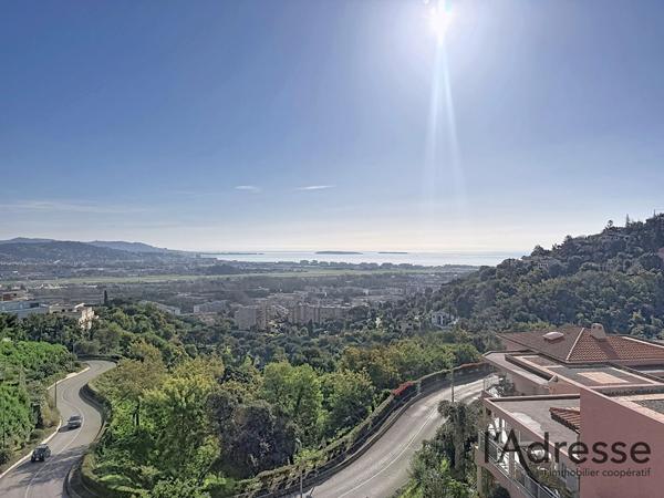 Magnifique appartement 4 pièces de 103,5m2 avec un double garage et une cave !