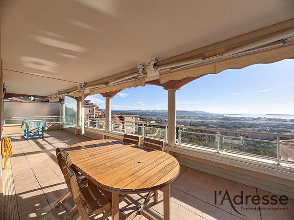 Magnifique appartement 4 pièces de 103,5m2 avec un double garage et une cave !