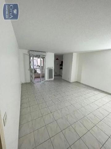 Appartement à louer 2 pièces 47.75m²