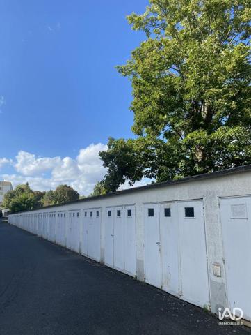 Location parking 13 m² Avon