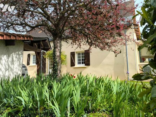 VENTE MAISON INDIVIDUELLE - SAINTE MAURE DE TOURAINE