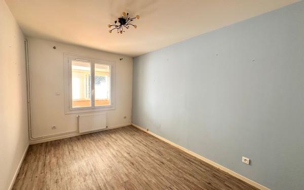 Maison à vendre    4 pièces •  Saintes