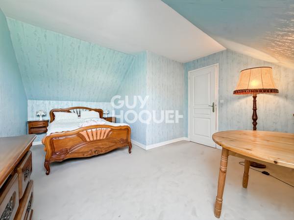 MAISON À VENDRE DE 7 PIÈCES DE 155,00 M²