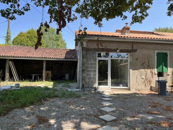 Maison à louer |  Brie-sous-Chalais |  4 pièces | 81 m²