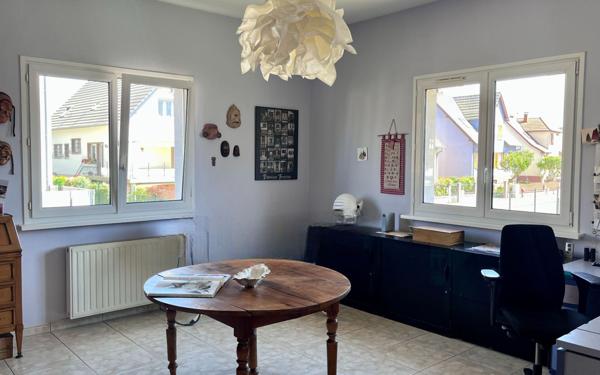 Maison à vendre    6 pièces • 272 m2 Monswiller