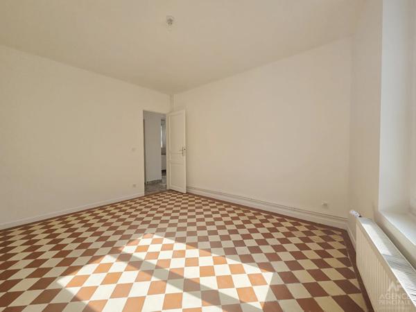 Appartement Rueil Malmaison 4 pièce(s) 79.55 m2 Loyer 2 087 €/mois charges comprises **  - Référence  19867