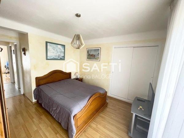 Appartement  T4 - 3 chambres - Balcon - Garage - Cave - Local  vélo  - 3ème étage SANS ASSENSCEUR