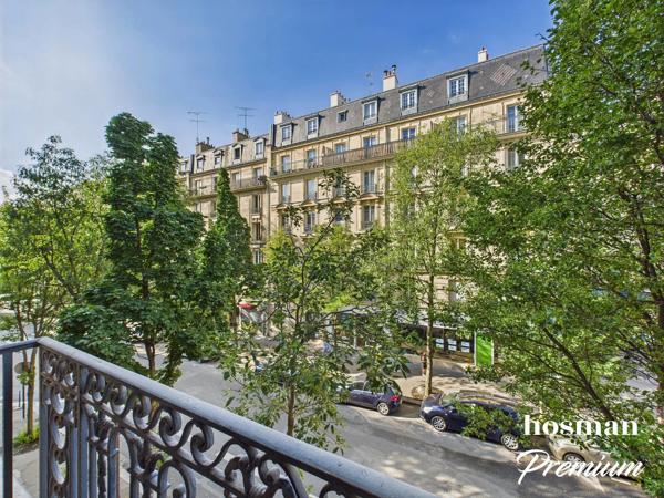Beau 4 pièces Haussmannien de 99 m2 - Profession libérale - Traversant, charme de l'ancien, lumineux - Rue Ordener, Paris 18ème