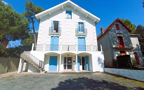 Appartement à vendre    2 pièces • 32 m2 Royan