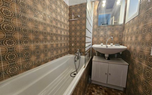 Appartement à vendre    2 pièces • 32 m2 Royan