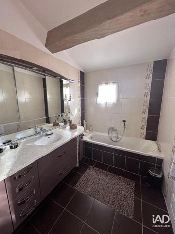 Maison à vendre 4 pièces 132 m² Saint-Aygulf