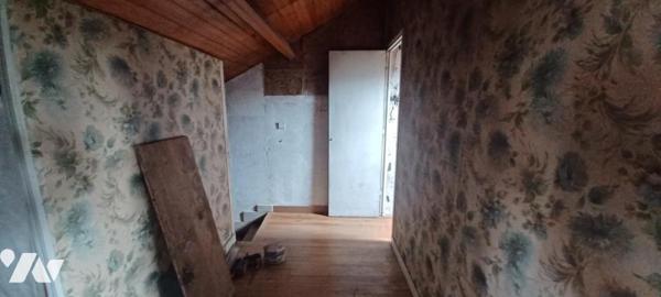 SAINT GERMAIN EN LAYE - Maison à rénover 131.97m² surf Hab (+ 26m² Surf utile) -