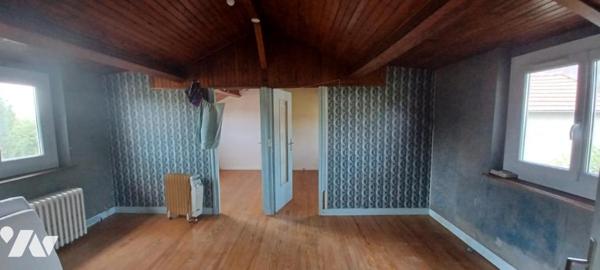 SAINT GERMAIN EN LAYE - Maison à rénover 131.97m² surf Hab (+ 26m² Surf utile) -