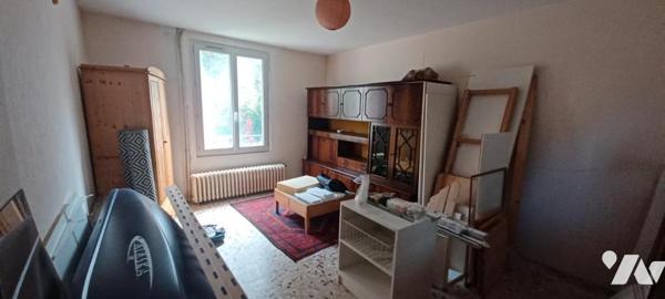 SAINT GERMAIN EN LAYE - Maison à rénover 131.97m² surf Hab (+ 26m² Surf utile) -