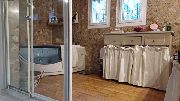 PROPRIETE SUR 2.7 HECTARES