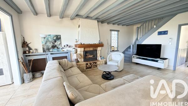 Maison à vendre 9 pièces 180 m² Vaux-le-Pénil