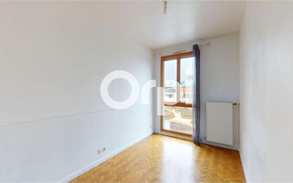 Appartement à vendre    3 pièces • 68,16 m2 Meyzieu