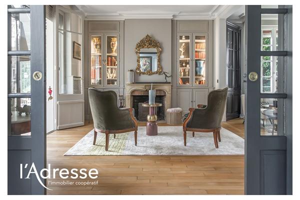 Propriété de caractère aux abords du parc royal