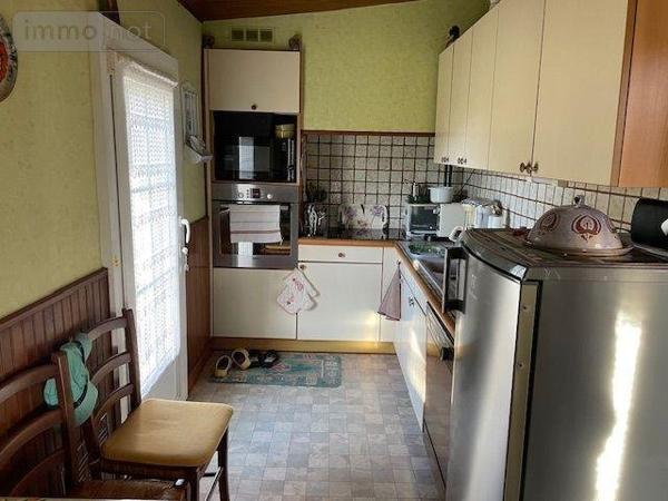 Maison à vendre à Saint-Junien en Haute-Vienne (87200), ref : 14757/193